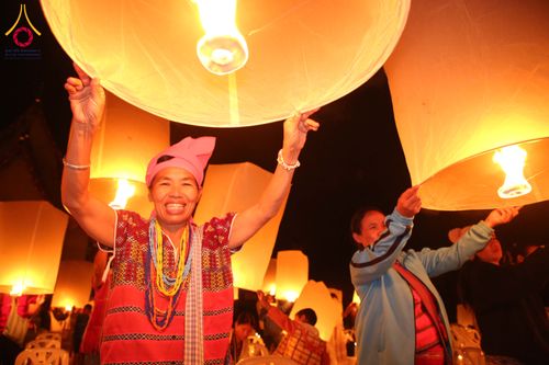 ภาพ No.309126:วันศุกร์ที่ 6 กุมภาพันธ์ พ.ศ.2569 พิธีจุดประทีปโคมลาน ปล่อยโคมลอยถวายเป็นพุทธบูชา  ณ ลานธรรมเจดีย์วัดทุ่งเจริญธรรม อ.อมก๋อย จ.เชียงใหม่