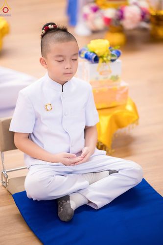ภาพ No.343578:วันที่ 16 สิงหาคม พ.ศ.2569 พิธีถวายคิลานเภสัช และอุปกรณ์ทางการแพทย์ ณ ห้องแก้วสารพัดนึก2 วัดพระธรรมกาย