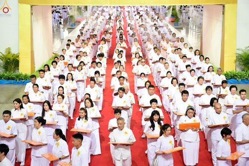 ภาพ No.345625:วันพฤหัสบดีที่ 27 สิงหาคม พ.ศ.2569 พิธีทอดผ้าป่าเพื่อถวายอุปกรณ์สื่อโสตทัศน์ อาคาร 82 ปี หลวงพ่อธัมมชโย พิธีทอดผ้าป่าสมทบกฐินวัดพระธรรมกาย และสมทบกฐิน 30,000 กว่าวัดทั่วไทย ครั้งที่ 1 ประจำปี พุทธศักราช 2569 ณ วัดพระธรรมกาย ปทุมธานี