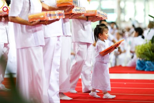 ภาพ No.92266:พิธีทอดกฐินธรรมชัยเพื่อสร้างอาคาร 115 ปี คุณยายอาจารย์มหารัตนอุบาสิกาจันทร์ ขนนกยูง อาทิตย์ต้นเดือนที่ 5 พฤศจิกายน พ.ศ. 2566 ณ วัดพระธรรมกาย จ.ปทุมธานี