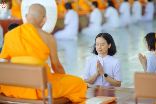 ภาพ No.328819:วันเสาร์ที่ 16 พฤษภาคม พ.ศ.2569 พิธีบุพเปตพลี ครั้งที่ 183 ร่วมอุทิศบุญแด่หมู่ญาติที่ล่วงลับไปแล้ว และสืบทอดอายุพระพุทธศาสนา ณ หอฉันคุณยายอาจารย์ฯ  วัดพระธรรมกาย