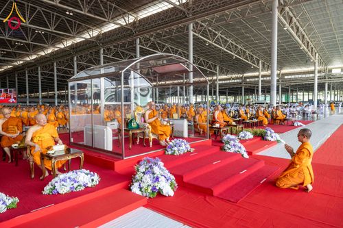 ภาพ No.316496:วันอาทิตย์ที่ 29 มีนาคม พ.ศ. 2569 พิธีทอดผ้าบังสุกุลและพิธีชำระร่าง โยมพ่อณรงค์ จินตมากุล  สิริอายุ 99 ปี 11 เดือน โยมบิดา พระครูปลัดรัตนวีรวัฒน์ (รังสฤษดิ์ อิทฺธิจินตโก) ที่ปรึกษาเจ้าคณะจังหวัดปทุมธานี เจ้าอาวาสวัดพระธรรมกาย  ณ ฌาปนสถานชั่วคราว ทางเข้า 