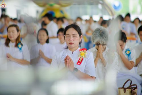 ภาพ No.337503:วันจันทร์ที่ 29 มิถุนายน พ.ศ.2569 (วันพระขึ้น 15 ค่ำ เดือน 8) พิธีบุพเปตพลี ครั้งที่ 184 ณ หอฉันคุณยายอาจารย์ฯ  พิธีสวดธัมมจักกัปปวัตนสูตร ครบ 8,495,000,000 จบ ณ มหาวิหารคด วัดพระธรรมกาย
