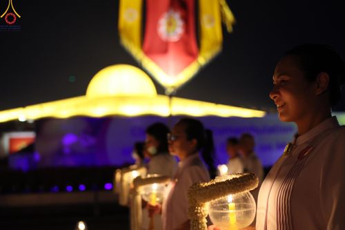 ภาพ No.124956:พิธีเวียนประทักษิณและจุดมาฆประทีป ในวันมาฆบูชา เสาร์ที่ 24 กุมภาพันธ์ พ.ศ. 2567 ณ พระมหาธรรมกายเจดีย์ วัดพระธรรมกาย