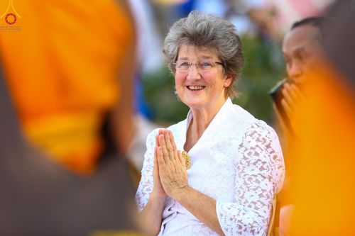 ภาพ No.110588:พิธีต้อนรับพระธรรมยาตรา ในโครงการธรรมยาตรากตัญญูบูชา มหาปูชนียาจารย์ พระมงคลเทพมุนี(สด จนฺทสโร) พระผู้ปราบมาร อนุสรณ์สถาน 7 แห่ง ปีที่ 12 วันที่ 11 มกราคม พ.ศ. 2567 ณ อนุสรณ์สถานลำดับที่ 3 สถานที่เกิดใหม่ในเพศสมณะ วัดสองพี่น้อง จ.สุพรรณบุรี