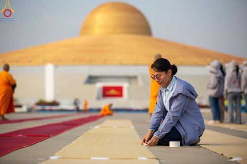 ภาพ No.121047:V.20 เป็นปลื้ม การเตรียมงาน เก็บงาน การรับบุญของเจ้าหน้าที่หน่วยงานต่างๆ เพื่อโครงการธรรมยาตรา กตัญญูบูชา มหาปูชนียาจารย์ พระมงคลเทพมุนี (สด จนฺทสโร) พระผู้ปราบมาร อนุสรณ์สถาน 7 แห่ง ปีที่ 12 ระหว่างวันที่ 2 - 31 มกราคม พ.ศ.2567