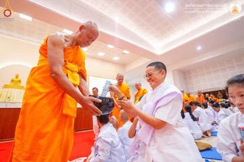 ภาพ No.158031:โครงการอบรมอุบาสก อุบาสิกาแก้ว  ตัวแทนทอดกฐิน 30,000 วัด ทั่วไทย บูชาธรรม 80 ปี หลวงพ่อธัมมชโย โซนตะวันตก 6 จังหวัด รุ่นที่ 3 ระหว่างวันที่ 20-22 กันยายน พ.ศ. 2567 ณ ศูนย์อบรมเยาวชนกาญจนบุรี