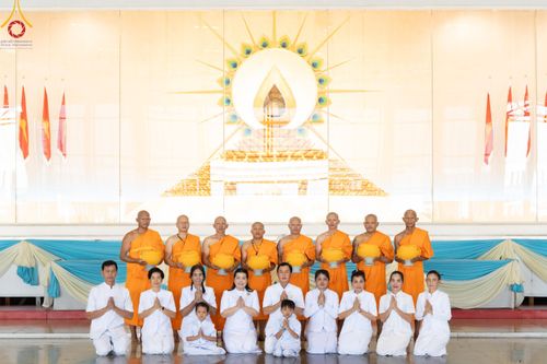 ภาพ No.180739:พิธีบรรพชาอุปสมบท โครงการอุปสมบทบูชาธรรมมหาปูชนียาจารย์ ประจำปีพุทธศักราช 2567 วันเสาร์ที่ 7 ธันวาคมพ.ศ. 2567 ณ วัดพระธรรมกาย จ.ปทุมธานี