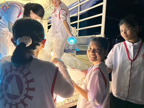 ภาพ No.58384:V.41 เทหมดใจ  ลุยต่อไป ร้อยซาวปี การเตรียมงาน การปฏิบัติงาน และการเก็บงาน ของเจ้าหน้าที่หน่วยงานต่างๆ เพื่อพิธีฉลองอายุวัฒนมงคล 80 ปี หลวงพ่อธัมมชโย และรับถวายมหาสังฆทาน 10,000 กว่าวัดทั่วประเทศ ในวันคุ้มครองโลก จันทร์ที่ 22 เมษายน พ.ศ. 2567