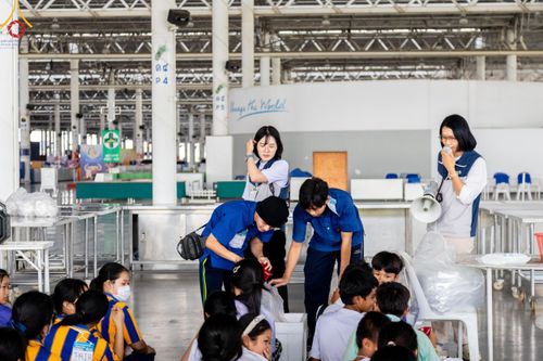 ภาพ No.59510:การอบรมอาสาสมัคร  เตรียมงานและจัดถวายภัตตาหาร แด่พระสังฆาธิการ 10,000 กว่าวัดทั่วประเทศ ในวันที่ 21-22 เมษายน พ.ศ.2567 เพื่องานวันคุ้มครองโลก จัดโดย ชมรมพุทธศาสตร์สากลฯ