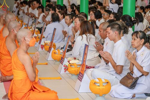 ภาพ No.141491:พิธีบรรพชาอุปสมบท โครงการอุปสมบทหมู่รุ่นผู้บริหาร รุ่นที่ 14 โครงการอุปสมบทหมู่ธรรมทายาท ระดับอุดมศึกษา รุ่นที่ 51 ภาคฤดูฝน ณ โบสถ์พระไตรปิฎก วัดพระธรรมกาย ในวันเสาร์ที่ 15 มิถุนายน พ.ศ. 2567