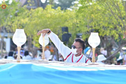 ภาพ No.204176:V.52 สารพัดV สารพัดดี ที่วัดสองพี่น้อง ในโครงการธรรมยาตรา กตัญญูบูชา มหาปูชนียาจารย์ พระมงคลเทพมุนี(สด จนฺทสโร) พระผู้ปราบมาร อนุสรณ์สถาน 7 แห่ง ปีที่ 13 ระหว่างวันที่ 2-31 มกราคม พ.ศ. 2568