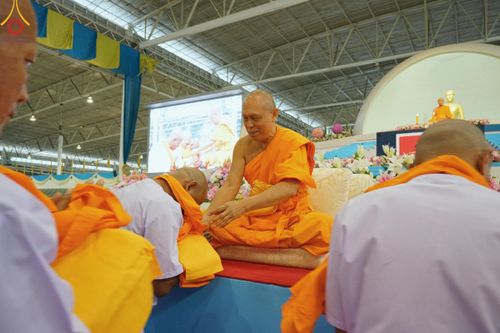 ภาพ No.180697:พิธีบรรพชาอุปสมบท โครงการอุปสมบทบูชาธรรมมหาปูชนียาจารย์ ประจำปีพุทธศักราช 2567 วันเสาร์ที่ 7 ธันวาคมพ.ศ. 2567 ณ วัดพระธรรมกาย จ.ปทุมธานี