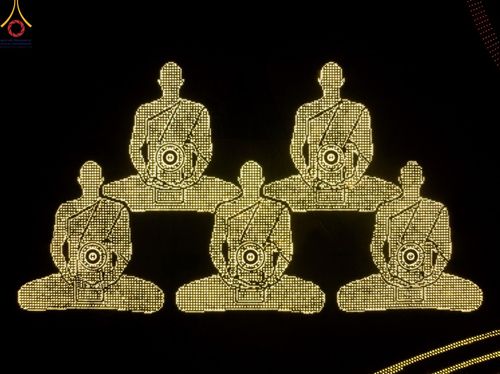 ภาพ No.160740:พิธีจุดประทีป 20,000 ดวง บูชาพระมหาธรรมกายเจดีย์ และบูชาพระมงคลเทพมุนี (สด จนฺทสโร) พระผู้ปราบมาร ณ ลานธรรม พระมหาธรรมกายเจดีย์ วัดพระธรรมกาย จ.ปทุมธานี วันที่ 10 ตุลาคม พ.ศ. 2567