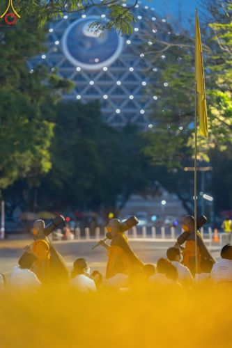 ภาพ No.120471:พิธีต้อนรับพระธรรมยาตรา ในโครงการธรรมยาตรา กตัญญูบูชา มหาปูชนียาจารย์ พระมงคลเทพมุนี(สด จนฺทสโร) พระผู้ปราบมาร อนุสรณ์สถาน 7 แห่ง ปีที่ 12 วันที่ 28 มกราคม พ.ศ. 2567 ณ วัดพระธรรมกาย จ.ปทุมธานี (ชุดที่ 2)