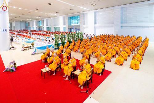 ภาพ No.146940:การต้อนรับพระสังฆาธิการ 2,000 กว่าวัดทั่วประเทศ และพิธีบูชาข้าวพระ เนื่องในวันสมาธิโลก วันอาทิตย์ที่ 4 สิงหาคม พ.ศ. 2567 ณ สภาธรรมกายสากล วัดพระธรรมกาย