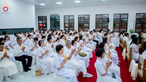 ภาพ No.314571:วันศุกร์ที่ 20 มีนาคม พ.ศ. 2569 พิธีบำเพ็ญกุศล คุณพ่อณรงค์ จินตมากุล โยมบิดา พระครูปลัดรัตนวีรวัฒน์ (รังสฤษดิ์ อิทฺธิจินตโก) ที่ปรึกษาเจ้าคณะจังหวัดปทุมธานี เจ้าอาวาสวัดพระธรรมกาย  ณ ห้องปลูกศรัทธา 2 วัดพระธรรมกาย ปทุมธานี