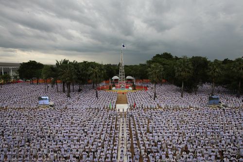 ภาพ No.2952:พิธีตอกเสาเข็มอาคารคุณยายอาจารย์ฯ “หนึ่งไม่มีสอง”