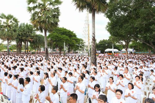 ภาพ No.2973:พิธีตอกเสาเข็มอาคารคุณยายอาจารย์ฯ “หนึ่งไม่มีสอง”