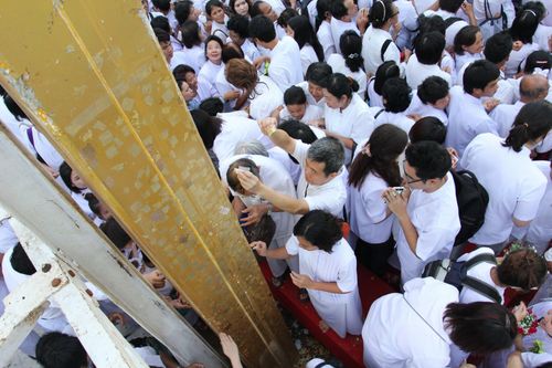 ภาพ No.2984:พิธีตอกเสาเข็มอาคารคุณยายอาจารย์ฯ “หนึ่งไม่มีสอง”