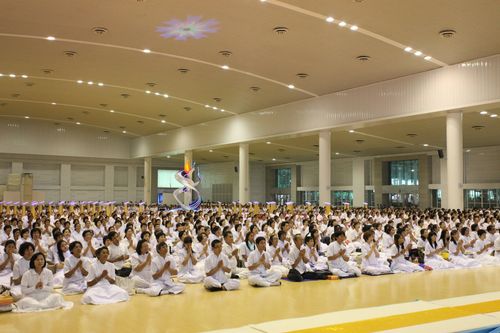 ภาพ No.2999:พิธีตอกเสาเข็มอาคารคุณยายอาจารย์ฯ “หนึ่งไม่มีสอง”