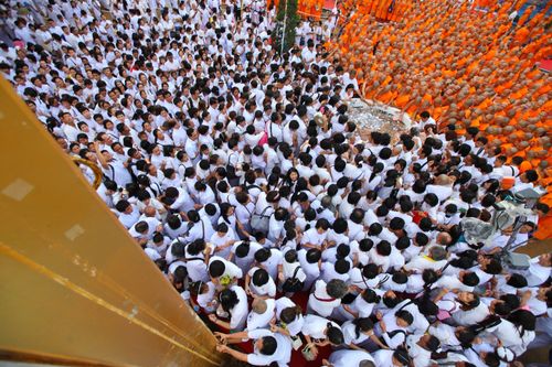 ภาพ No.3006:พิธีตอกเสาเข็มอาคารคุณยายอาจารย์ฯ “หนึ่งไม่มีสอง”