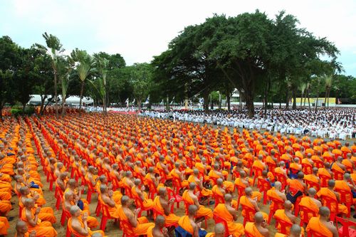 ภาพ No.3005:พิธีตอกเสาเข็มอาคารคุณยายอาจารย์ฯ “หนึ่งไม่มีสอง”