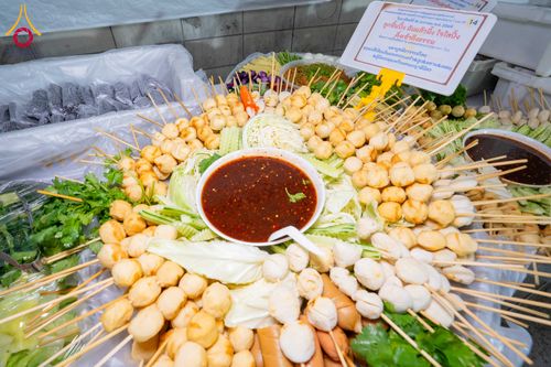 ภาพ No.296710:วันที่ 18 มกราคม พ.ศ. 2569 พิธีถวายภัตตาหารเป็นสังฆทาน แด่พระธรรมยาตรา ณ วัดโบสถ์บน ต.บางคูเวียง จ.นนทบุรี อนุสรณ์สถานลำดับที่ 4 สถานที่เกิดด้วยกายธรรม ในโครงการธรรมยาตรา กตัญญูบูชา มหาปูชนียาจารย์ พระมงคลเทพมุนี(สด จนฺทสโร) พระผู้ปราบมาร อนุสรณ์สถาน 7 แ