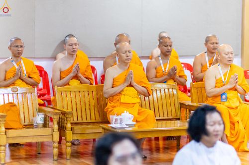 ภาพ No.320045:วันที่ 6 เมษายน พ.ศ.2569 ทีมจัดภัตตาหารประชุมเตรียมงานถวายมหาสังฆทาน 40,000 กว่าวัดทั่วประเทศ บูชาธรรม 82 ปี หลวงพ่อธัมมชโย