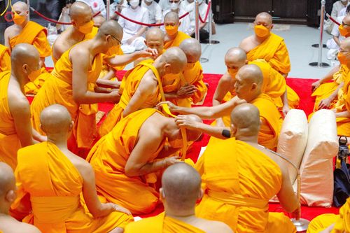 ภาพ No.87872:พิธีบรรพชาอุปสมบท ในโครงการอุปสมบทหมู่บูชาธรรม วันครูผู้ค้นพบวิชชาธรรมกาย ณ วัดพระธรรมกาย ในวันเสาร์ที่ 16 กันยายน พ.ศ.2566