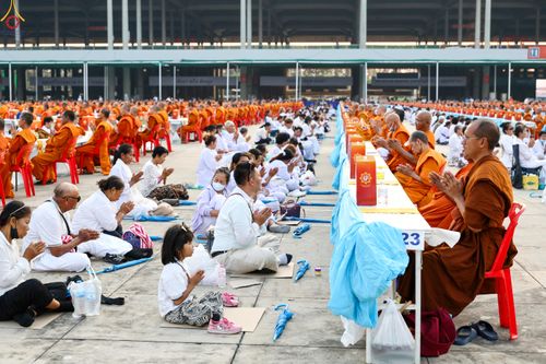 ภาพ No.325042:วันที่ 22 เมษายน พ.ศ.2569 (วันคุ้มครองโลก) พิธีถวายมหาสังฆทาน 40,000 กว่าวัดทั่วประเทศ (ชุดที่ 2) ณ ลานธรรม พระมหาธรรมกายเจดีย์ วัดพระธรรมกาย