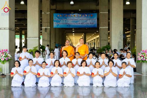 ภาพ No.339852:วันที่ 19 กรกฎาคม พ.ศ.2569 พิธีตัดปอยผม โครงการบวชพระนานาชาติ AEC และ WAB รุ่นที่ 10 THE AEC & INTERNATIONAL ORDINATION PROGRAM ณ มหารัตนวิหารคด 30 วัดพระธรรมกาย ปทุมธานี