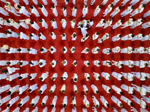 ภาพ No.81679:พิธีหล่อพระประธานเพื่อประดิษฐาน ณ ห้องแก้วสารพัดนึก 2 เนื่องในวันวิสาขบูชา วันเสาร์ที่ 3 มิถุนายน 2566 ณ วัดพระธรรมกาย จ.ปทุมธานี