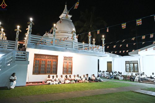 ภาพ No.278798:วันที่ 30 ตุลาคม 2568 กฐินสมทบวัดต่างประเทศ โดยคณะศิษยานุศิษย์ บูชาธรรม 81 ปี หลวงพ่อธัมมชโย ณ วัดศรีธรรมานันทะ บาลังโกด้า ประเทศศรีลังกา วัดสังฆราช อมรปุระนิกาย สมเด็จไมตรี มูรตี