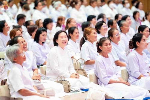 ภาพ No.344428:วันที่ 21-23 สิงหาคม พ.ศ. 2569 สัมมนารวมใจผู้นำบุญ บูชาธรรม 82 ปี หลวงพ่อธัมมชโย รุ่นที่ 1 กฐินสามัคคีทั่วไทย 30,000 วัด โครงการอุปสมบทบูชาธรรมมหาปูชนียาจารย์ 3,000 รูป  ณ ศูนย์ปฏิบัติธรรมเวิล์ดพีช วัลเล่ย์ จ.นครราชสีมา
