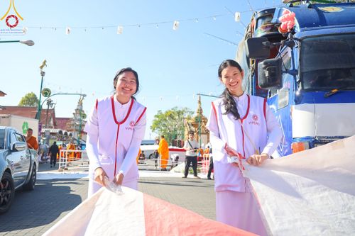 ภาพ No.311258:วันเสาร์ที่ 28 กุมภาพันธ์ พ.ศ. 2569 พิธีตักบาตรพระมหากุศล 11,250 รูป เฉลิมฉลอง 1,250 ปีศรีธรรมราชเจดีย์ สู่มรดกโลก ณ ถนนราชดำเนิน บริเวณหน้าวัดพระมหาธาตุวรมหาวิหาร อ.เมือง จ.นครศรีธรรมราช