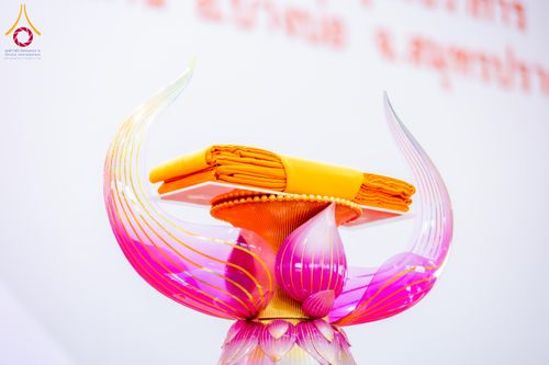 ภาพ No.315617:วันอาทิตย์ ที่ 22 มีนาคม พ.ศ. 2569 พิธีทอดผ้าป่าฉลองพระประธาน พิธีประดิษฐานพระบรมสารีริกธาตุในองค์พระประธาน พิธีจารึกชื่อบรรจุในแผ่นฌาน ณ ศูนย์ปฏิบัติธรรมสมุทรปราการ (บางบ่อ)