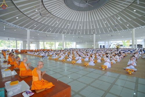 ภาพ No.72784:พิธีเจริญพระพุทธมนต์ และถวายภัตตาหารเป็นสังฆทาน เนื่องในวันคล้ายวันเกิด ครบรอบ 114 ปี คุณยายอาจารย์มหารัตนอุบาสิกาจันทร์ ขนนกยูง วันที่ 19 มกราคม พ.ศ. 2566 ณ หอฉันคุณยายอาจารย์ฯ วัดพระธรรมกาย จ.ปทุมธานี