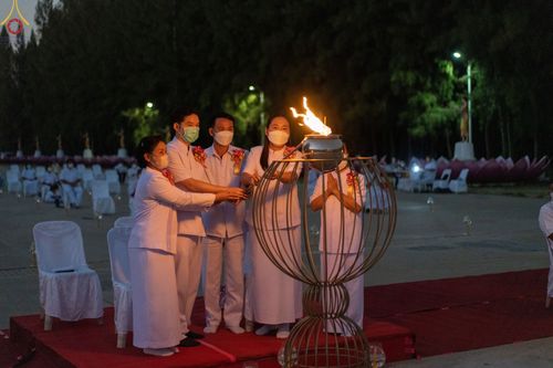 ภาพ No.68400:พิธีมุทิตาสักการะ หลวงพ่อทัตตชีโว เนื่องในวาระ อายุวัฒนมงคล 82 ปี 51 พรรษา ณ พระมหาเจดีย์ทัตตชีโว ศูนย์อบรมเยาวชนกาญจนบุรี วันที่ 21 ธันวาคม พ.ศ. 2565