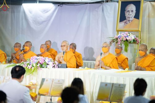 ภาพ No.69971:พิธีถวายภัตตาหารเป็นสังฆทาน แด่คณะพระธรรมยาตราฯ ในโครงการธรรมยาตราฯ ปีที่ 11 ณ อนุสรณ์สถานมหาวิหารพระมงคลเทพมุนี อ.สองพี่น้อง จ.สุพรรณบุรี วันที่ 10 มกราคม พ.ศ. 2566