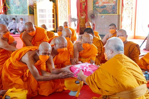 ภาพ No.66980:พิธีอุปสมบทวัดละหาร อ.บางบัวทอง    จ.นนทบุรี รับบุญจัดงานโดย สำนักต่างประเทศ เมื่อวันที่ 7 ธันวาคม พ.ศ. 2565