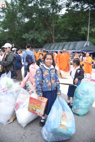 ภาพ No.283428:วันที่ 12 -13 ธันวาคม พ.ศ.2568 เบื้องหลังความสำเร็จ ของการจัดงานตักบาตร พระ 1,000 รูป เขาใหญ่