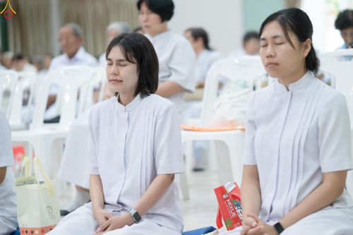 ภาพ No.331356:วันที่ 31 พฤษภาคม พ.ศ.2569 พิธีทอดผ้าป่าและตอกเสาเข็มมงคลต้นแรก องค์พระเจดีย์เพื่อสร้างสันติภาพโลก  ณ ธุดงคสถานพัฒนานิคม จังหวัดลพบุรี