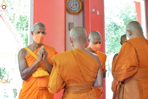 ภาพ No.67010:พิธีอุปสมบทวัดพันเสด็จนอก อ.ศรีราชา จ.ชลบุรี รับบุญจัดงานโดย สำนักพัฒนาเยาวชนโลก เมื่อวันที่ 7 ธันวาคม พ.ศ. 2565