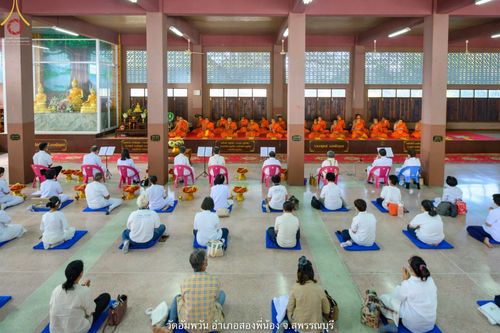 ภาพ No.69139:พระธรรมยาตรา ปฏิบัติศาสนกิจ ทำนุบำรุงศาสนสถาน, สวดธรรมจักร, ปฏิบัติธรรม ร่วมกับชุมชน,นักเรียนเด็กดีวีสตาร์ และร่วมพิธีทอดผ้าป่าบำรุงศาสนสถาน ในโครงการธรรมยาตรากตัญญูบูชา มหาปูชนียาจารย์ พระมงคลเทพมุนี(สด จนฺทสโร) พระผู้ปราบมาร อนุสรณ์สถาน 7 แห่ง ปีที่ 11