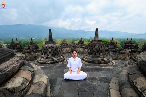 ภาพ No.331595:วันอาทิตย์ที่ 31 พฤษภาคม พ.ศ. 2569 เทศกาลวิสาขบูชานานาชาติ มหาเจดีย์บุโรพุทโธ (Borobudur) ในจังหวัดชวากลาง ประเทศอินโดนีเซีย