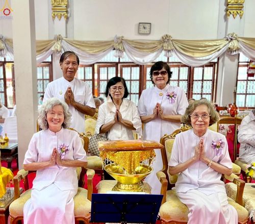 ภาพ No.284421:วันอาทิตย์ที่ 19 ตุลาคม 2568  พิธีทอดกฐินสามัคคีทั่วไทย โดยคณะศิษยานุศิษย์ บูชาธรรม 81 ปี หลวงพ่อธัมมชโย  ณ วัดภุมรินทร์กุฎีทอง อ.อัมพวา จ.สมุทรสงคราม