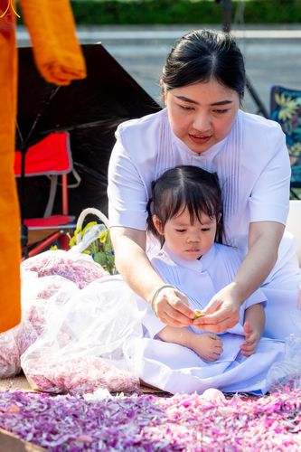 ภาพ No.305909:วันที่ 25 มกราคม พ.ศ. 2569 พิธีต้อนรับพระธรรมยาตรา วัดพระธรรมกาย(ภาพชุดที่ 4) ในโครงการธรรมยาตรา กตัญญูบูชา มหาปูชนียาจารย์ พระมงคลเทพมุนี(สด จนฺทสโร) พระผู้ปราบมาร อนุสรณ์สถาน 7 แห่ง ปีที่ 14