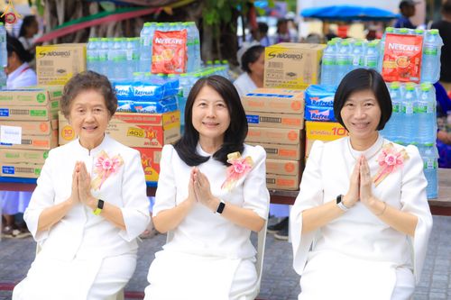 ภาพ No.280450:วันที่ 4 ธันวาคม พ.ศ. 2568 พิธีอุปสมบทหมู่ ในโครงการบวชบูชาธรรมมหาปูชนียาจารย์ 4 วัด ในจังหวัดบุรีรัมย์