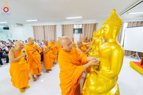 ภาพ No.342333:วันที่ 28 กรกฎาคม พ.ศ. 2569  เทศบาลหนองเสือ จังหวัดปทุมธานี  ร่วมกับ องค์กรพุทธโลก (WAB) จัดพิธีถวายพระประธาน 22 องค์  สู่ดินแดนพุทธภูมิ  เมืองออรังกาบัด อินเดีย  ณ สำนักงานเทศบาลตำบลหนองเสือ จังหวัดปทุมธานี